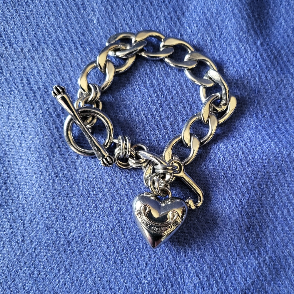 Juicy Couture Gold Heart Charm Bracelet